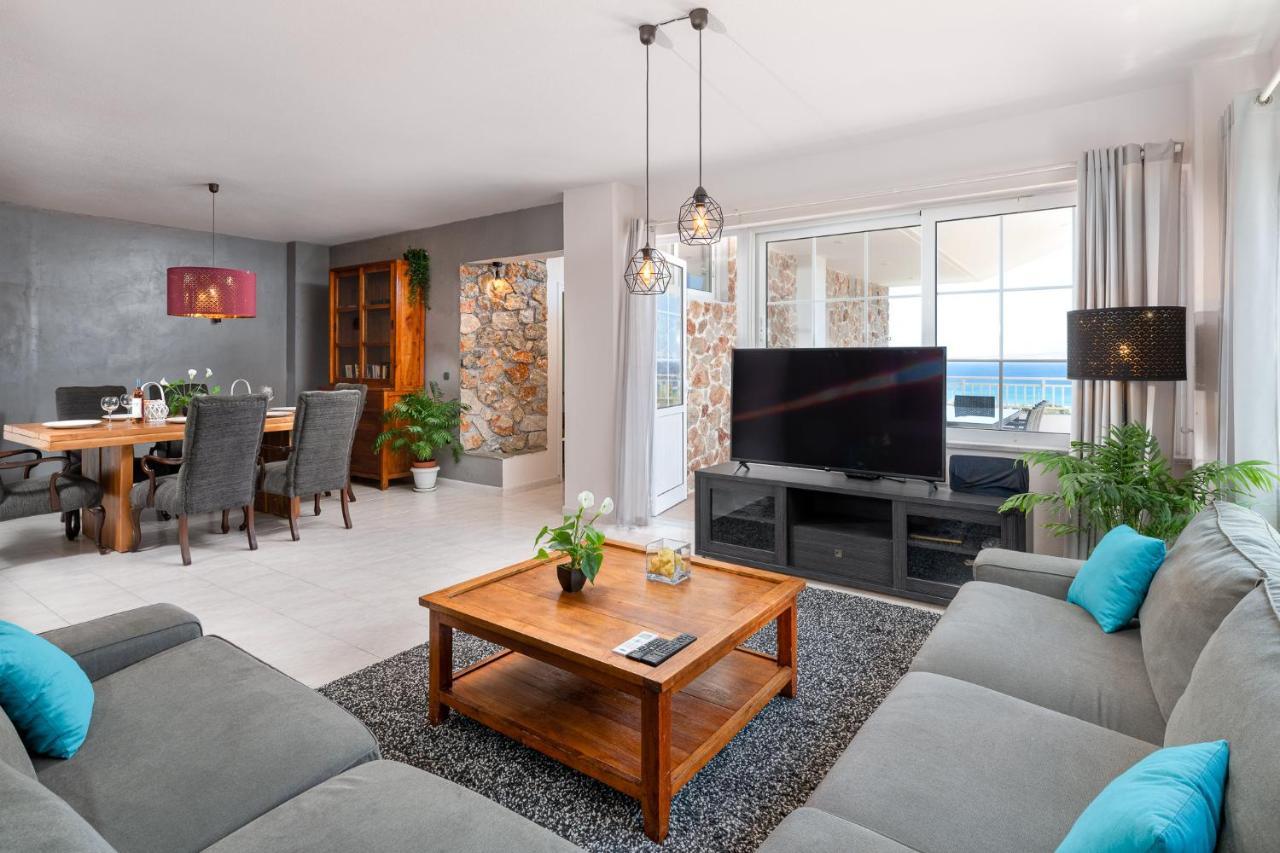 Amazing Apartments With Sea View In Rhodes Town Rhodes City Esterno foto
