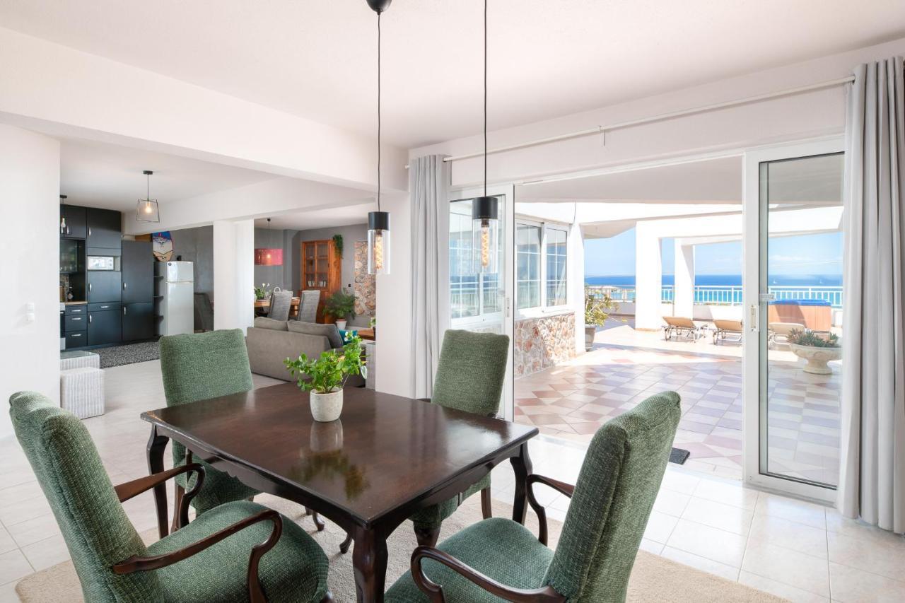 Amazing Apartments With Sea View In Rhodes Town Rhodes City Esterno foto