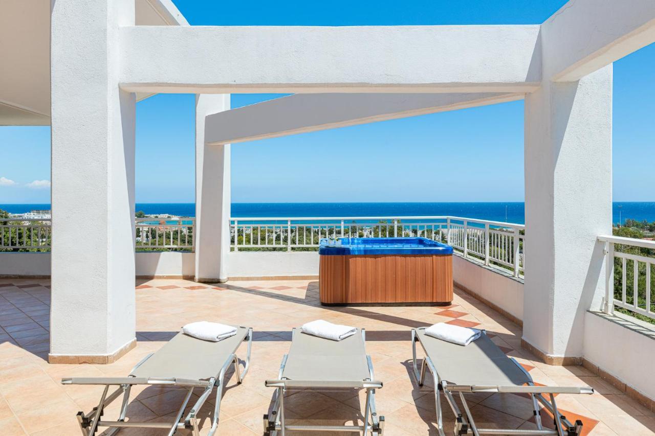 Amazing Apartments With Sea View In Rhodes Town Rhodes City Esterno foto